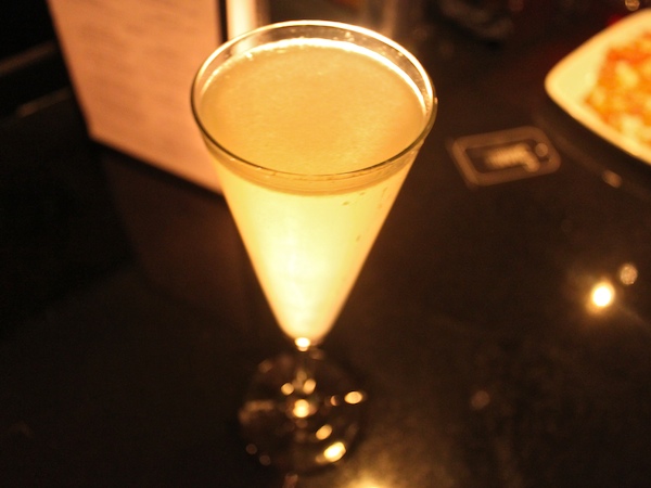 TheSummitBarCocktails__French75Champagne_v1_14_-_Version_2